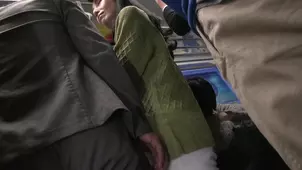 The filthy girl who loves to jump on the train gets wet with ecstasy