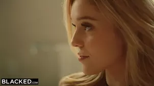 Four big cocks fuck Kali Rose with her stunning body