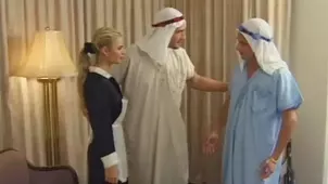 A beautiful woman Demia Moore has a great fucking with two guys