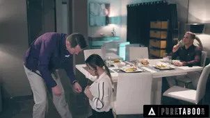 A guy paused the world to fuck his friend's GF in the kitchen