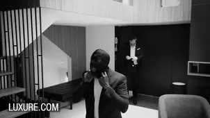 Ania picked up trio of routine guys for a threesome