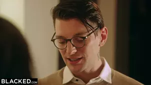 Black masseur Numi satisfies a celebrity with his skilful touch