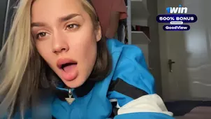 The couple found a way to not get bored with the help of a friend