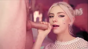 The most beautiful women like to receive hot sperm on their faces