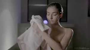 Schoolgirls and love hotel story line