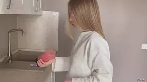 A story about a girl in some frills featuring Allinika