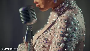 Two girls arranged a joint threesome sex in the club with Vicki and Vanna