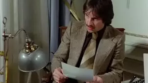 Girls amuse themselves with dances and masturbation at home