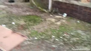 Babe from beautiful house has sex outdoors in HD