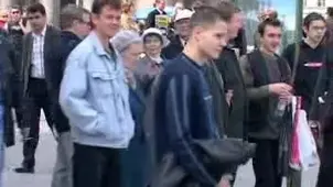 Hot Russian couples are fucking outdoors in these steamy clips